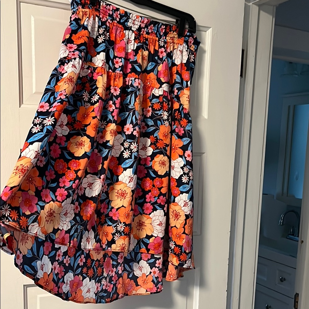 Draper James flowy skirt